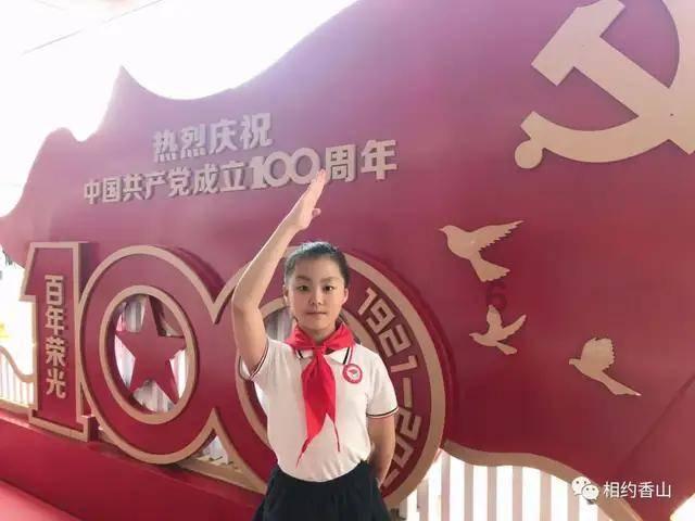 我在餐馆上班 员工跟老板总是闹矛盾，本来，老板的妈看见员工忙不过来，都帮着干，但是员工跟老板总是有？游戏画面